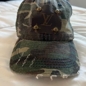 Louis Vuitton camouflage baseball hat